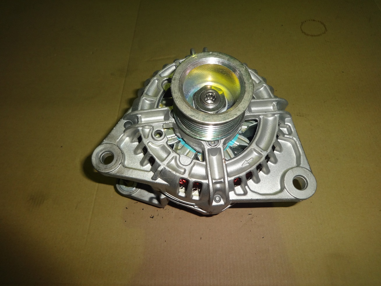 alternatore iveco 4892318 alternatore iveco 4892318