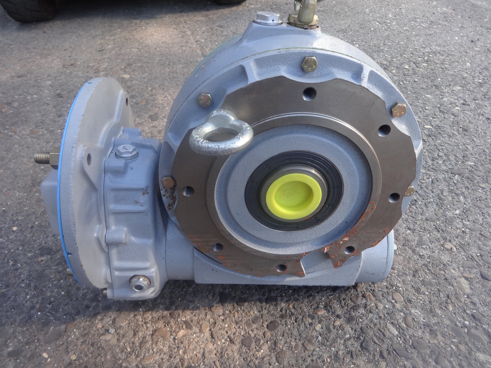 riduttore bonfiglioli vf130 p2 p100 riduttore bonfiglioli vf130 p2 p100