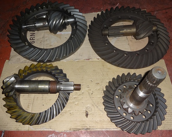 Gears for axles Ingranaggi per differenziali