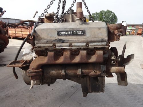 Cummins V8170B engine