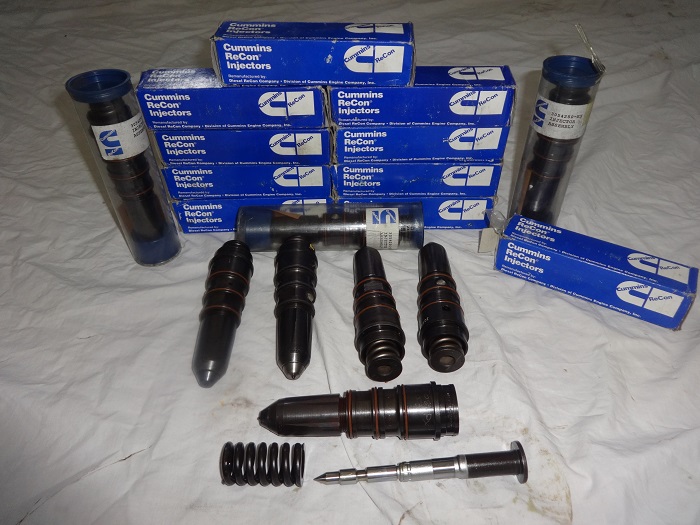 Cummins 3054250 injector Iniettore Cummins 3054250