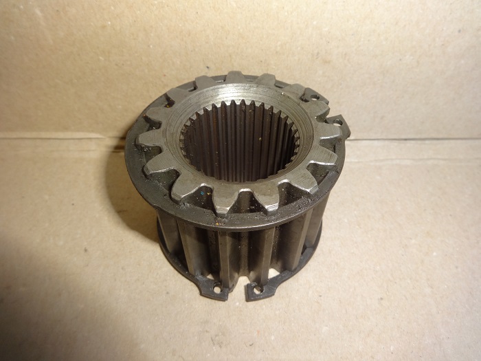 Axle toothed sleeve for friction discs Axle toothed sleeve for friction discs