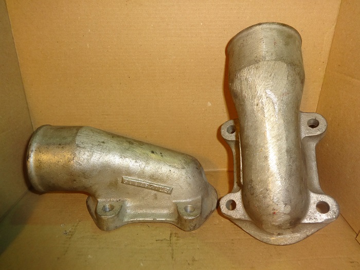 Iveco 4694305 thermostat housing Iveco 4694305 thermostat housing
