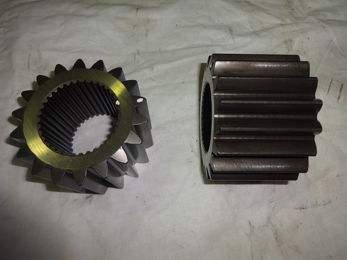 Fiat Allis FR220 drive shaft gear Ingranaggio semiasse Fiat Allis FR220