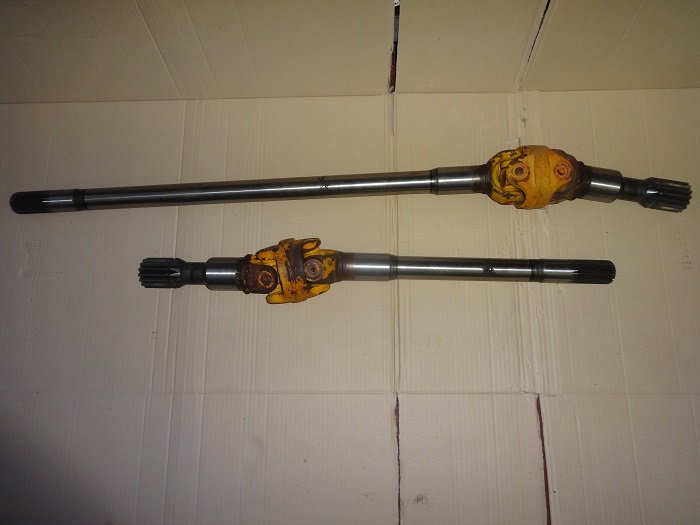 Front drive shaft Caterpillar 434E, Caterpillar 444E Front drive shaft Caterpillar 434E, Caterpillar 444E