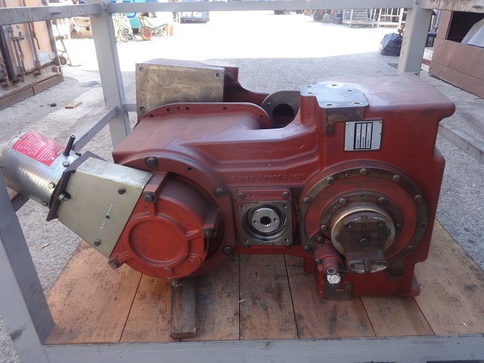 Caterpillar 7U4155 power train transmission Caterpillar 7U4155 power train transmission