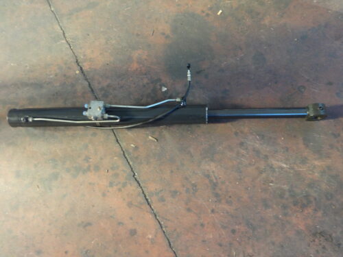 bobcat 341 hydraulic piston