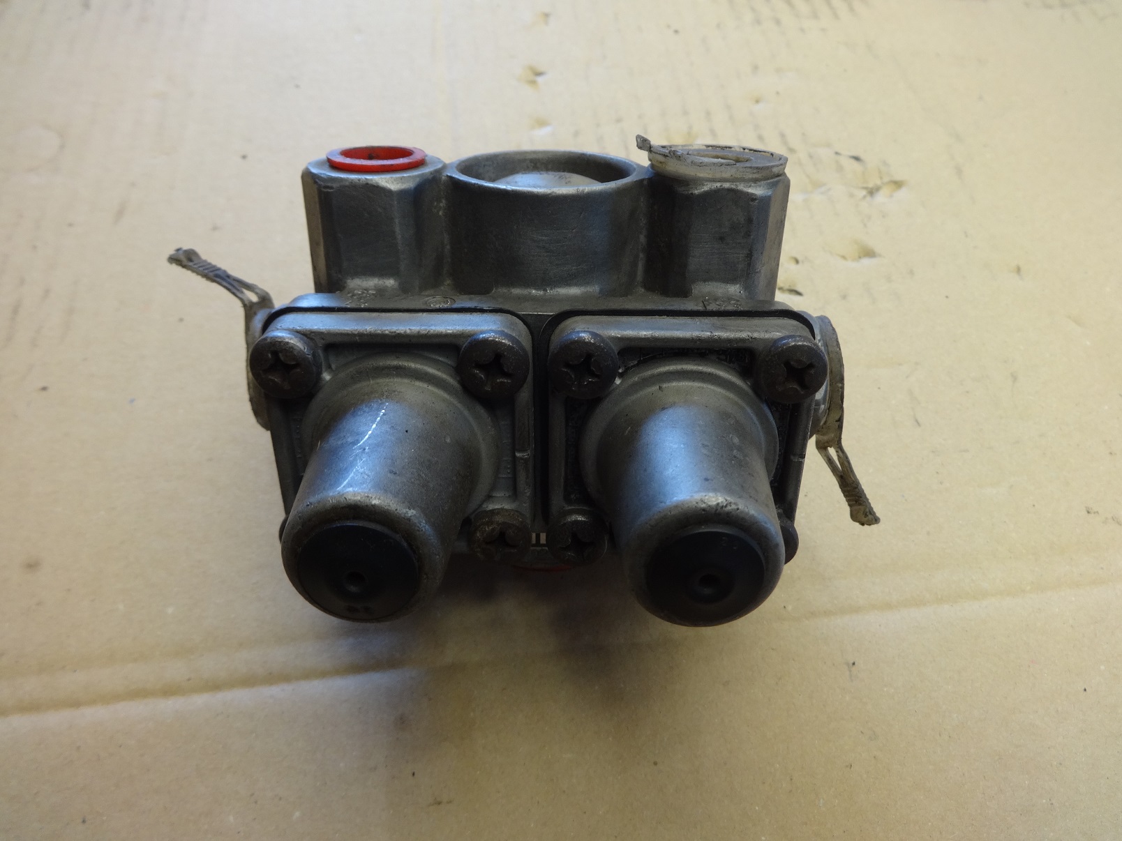 iveco 4720937 iveco 4720937