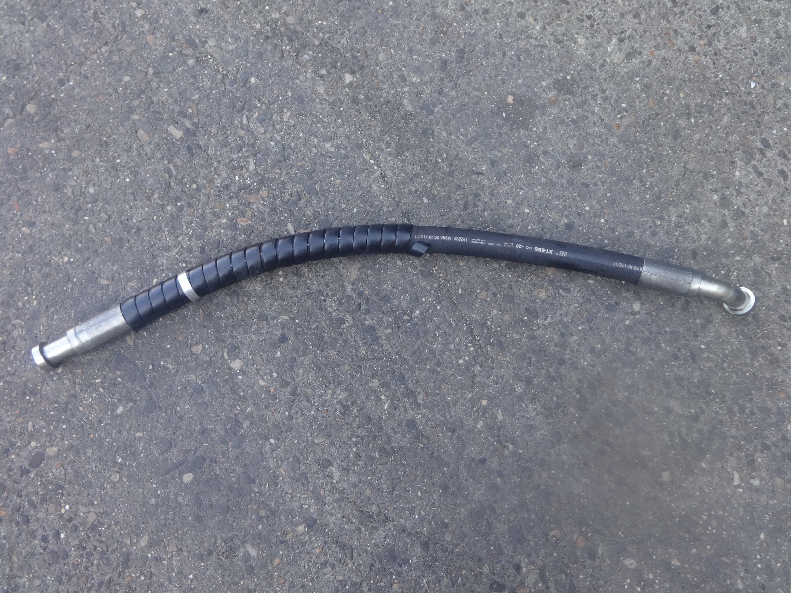 tubo idraulico caterpillar 3543813 tubo idraulico caterpillar 3543813