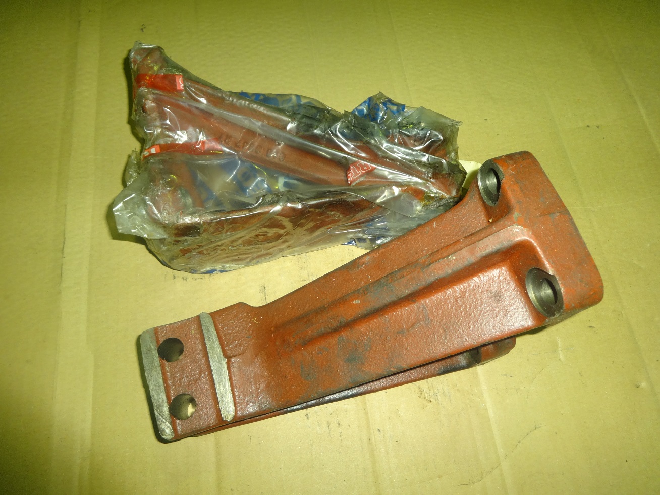 supporto iveco 8188948 supporto iveco 8188948