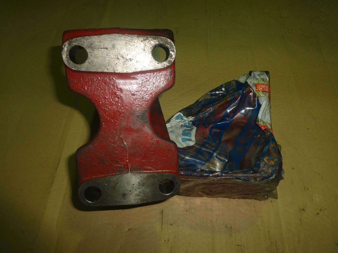 supporto iveco 8188947 supporto iveco 8188947