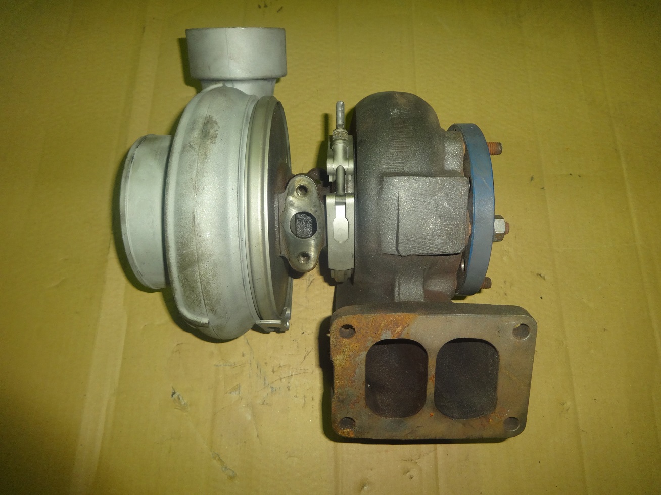 turbina deutz 04261800 turbina deutz 04261800