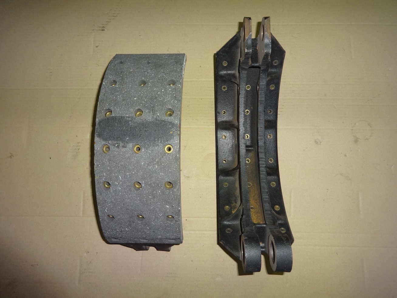 ganascia freno fiat 684 ganascia freno fiat 684
