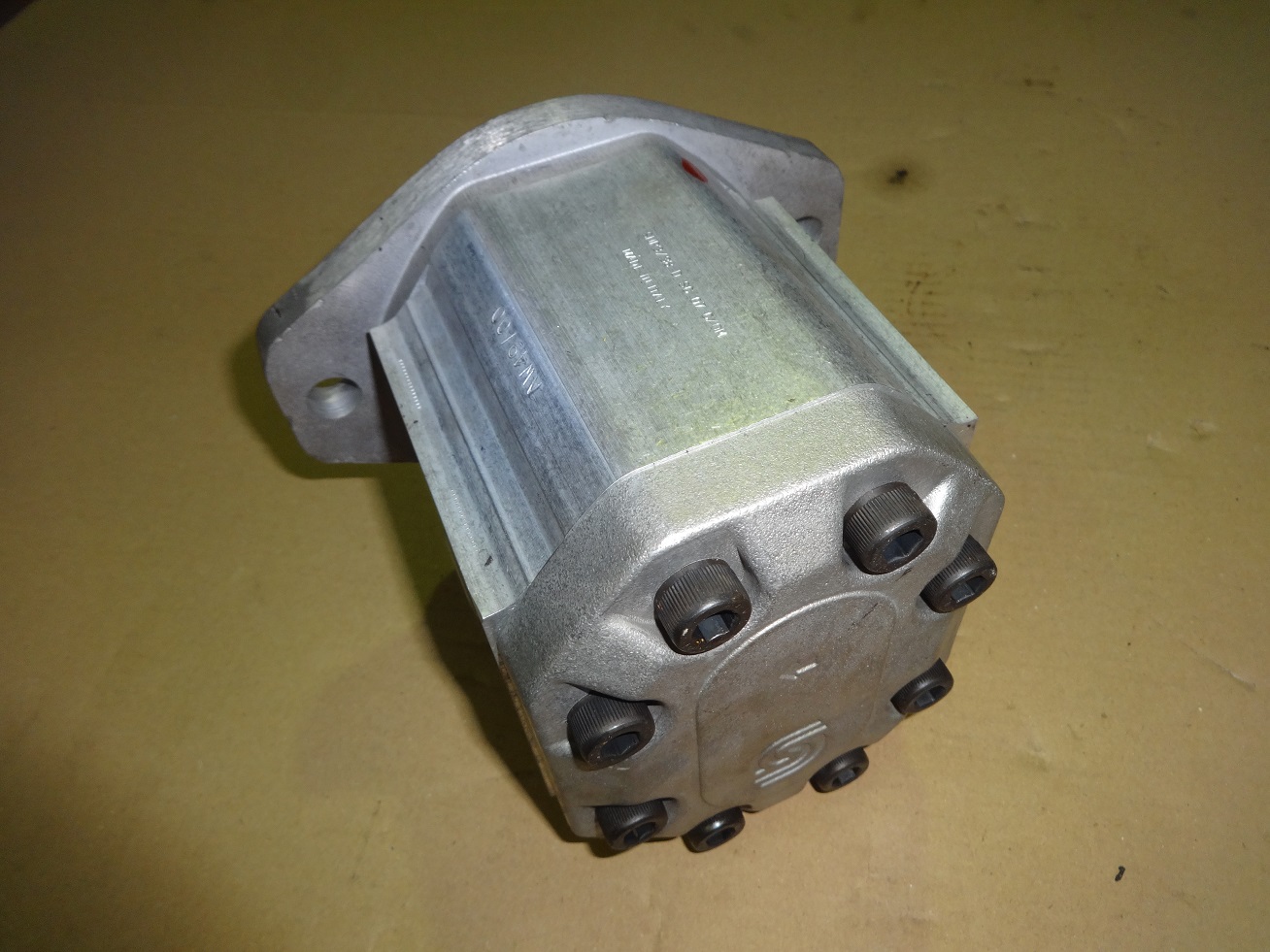 sauer danfoss snp3/38 sauer danfoss snp3/38