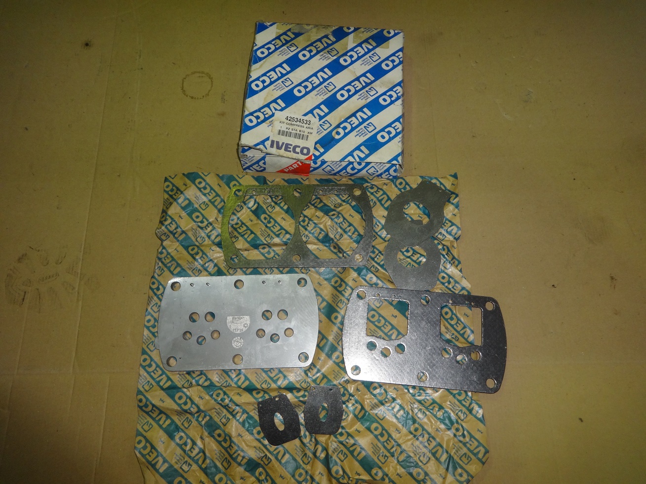 kit compressore iveco 42534533 kit compressore iveco 42534533