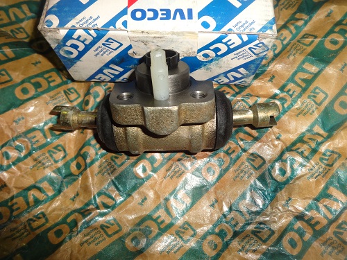 cilindretto freni iveco 79.14 zeta cilindretto freni iveco 79.14 zeta