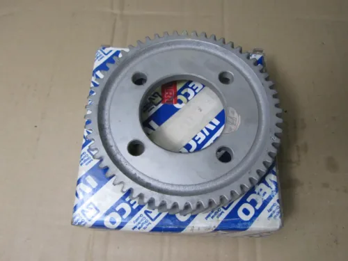 ingranaggio pompa iniezione iveco 4722819