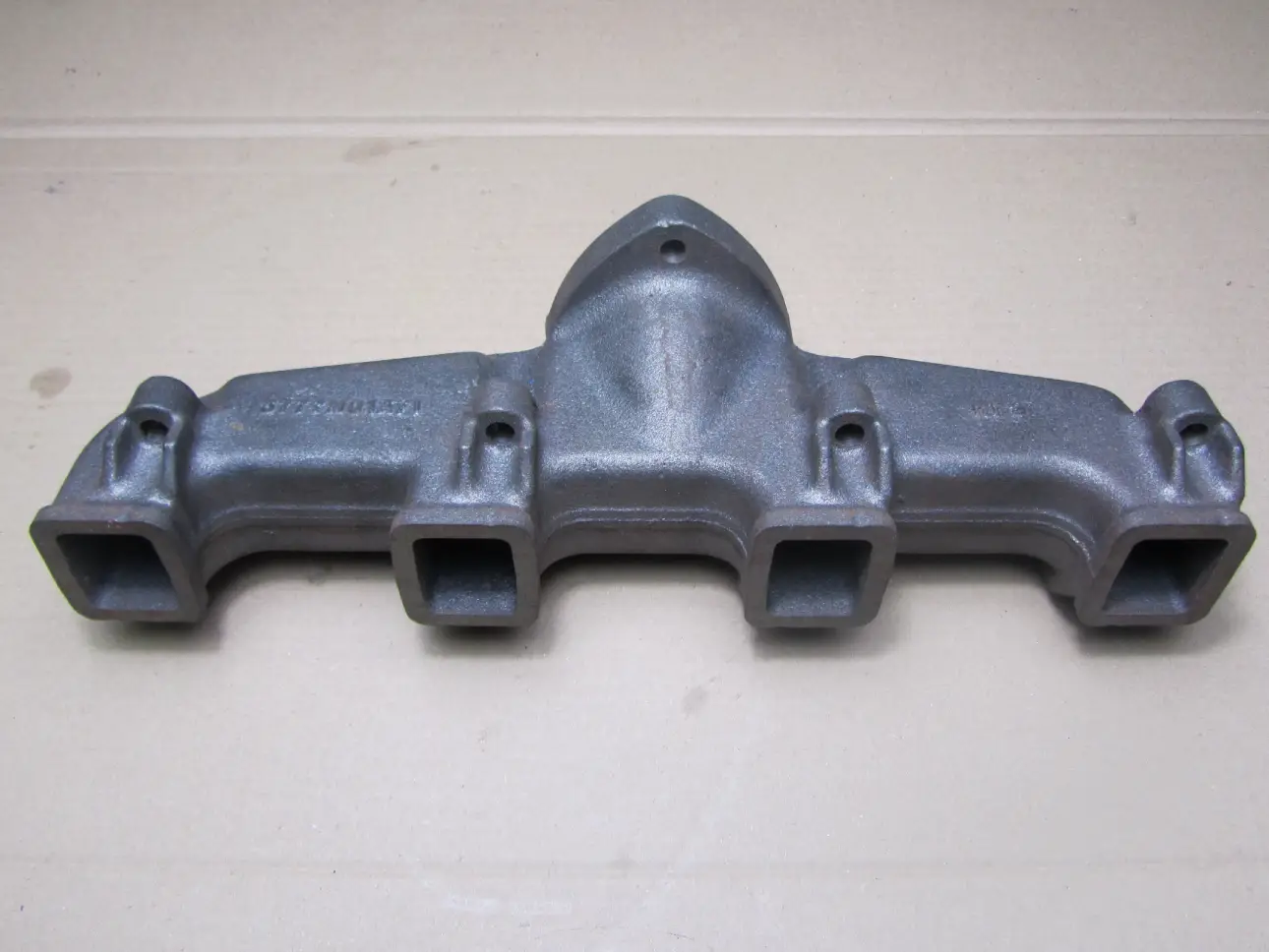 caterpillar 3034 exhaust manifold caterpillar 3034 exhaust manifold