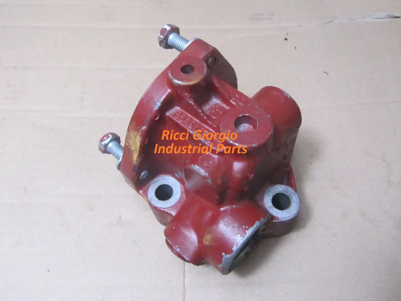 iveco 98431829 thermostat body iveco 98431829 thermostat body